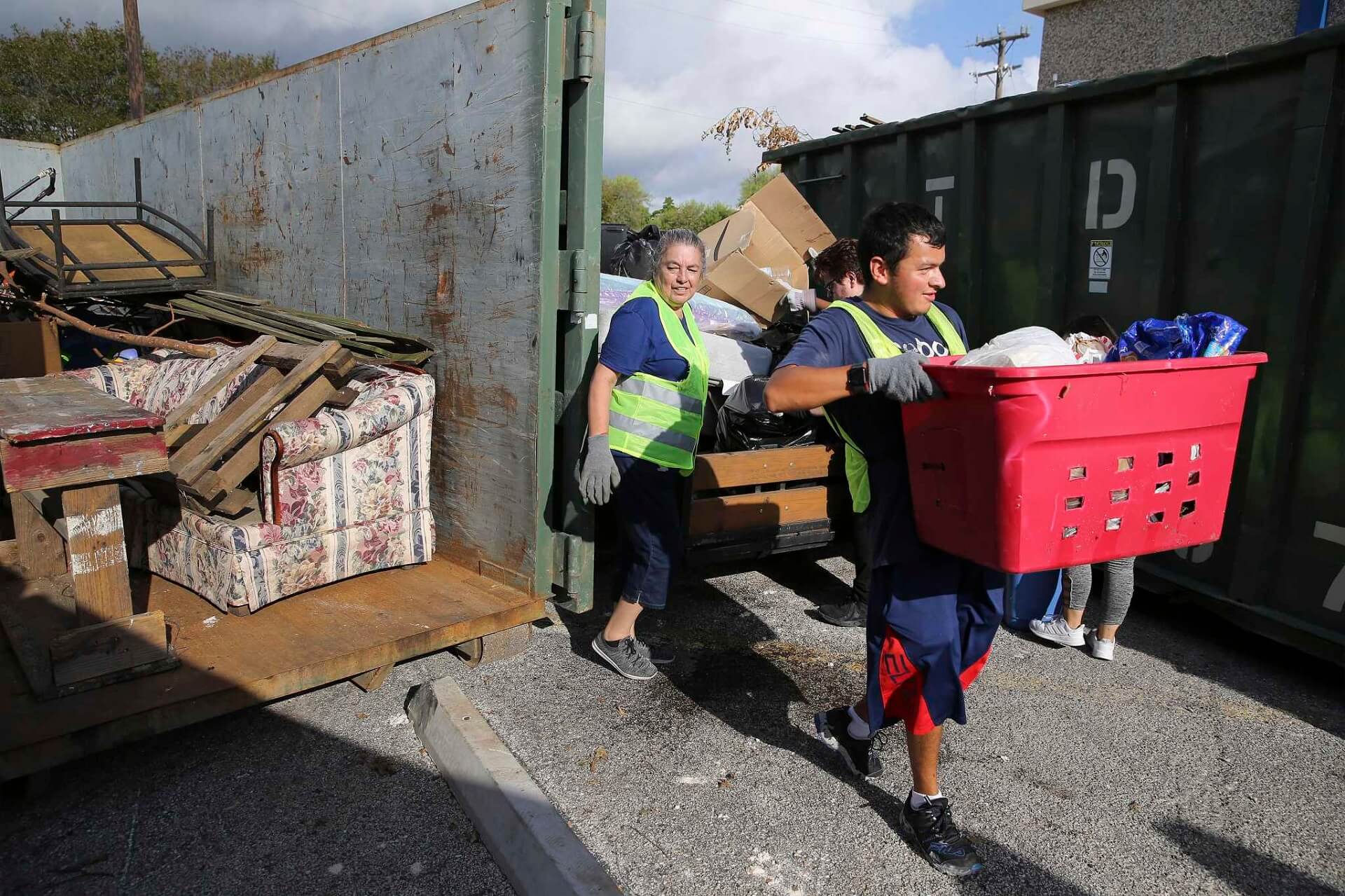 Community Cleanup Dumpster Services-Loveland Premier Dumpster Rental Services